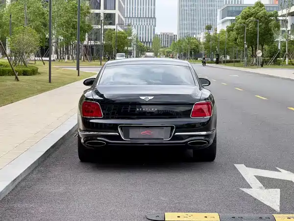 Bentley Flying Spur 2021