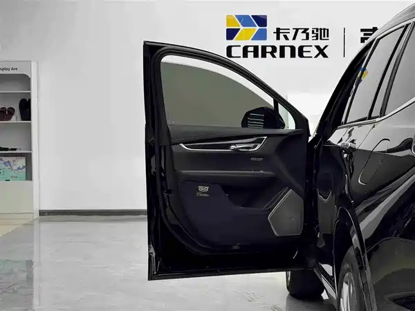 Cadillac XT6 2021