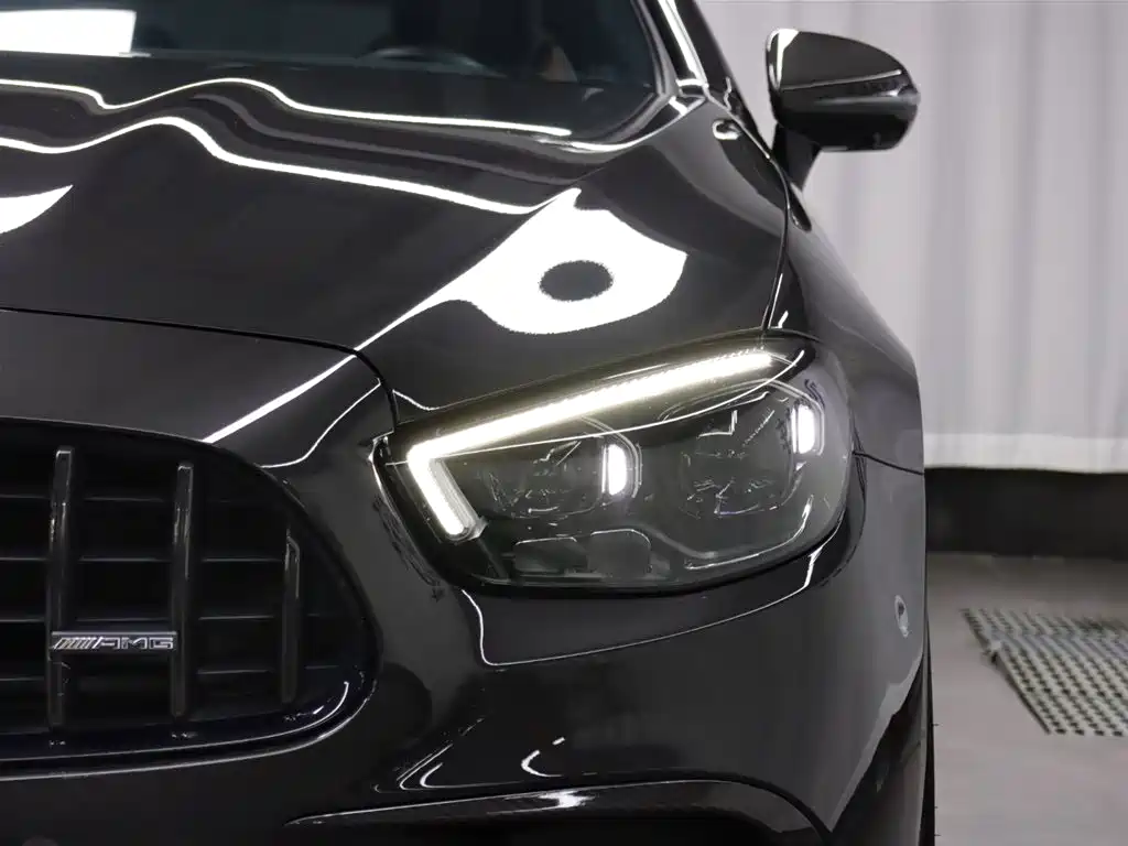 Mercedes-Benz E-Class AMG 2021 — фото 27