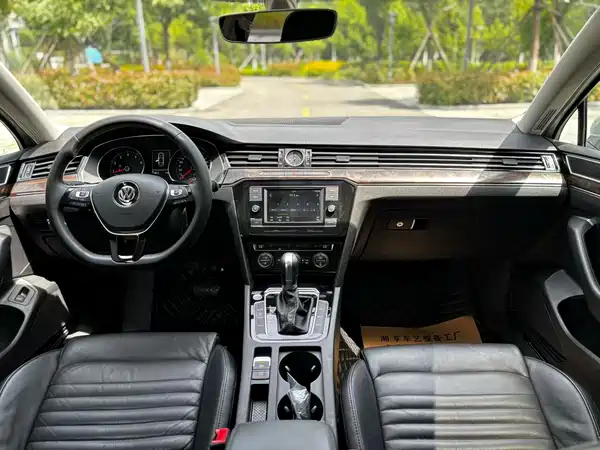Volkswagen Magotan 2018