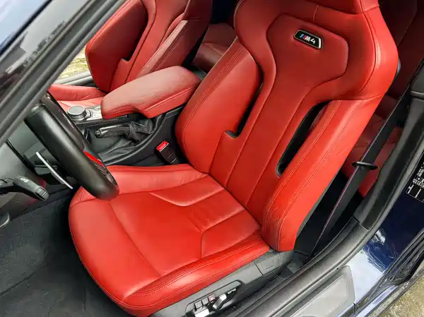 BMW M4 2016