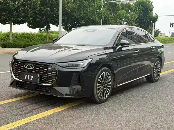 Chery Fengyun A8L 2025