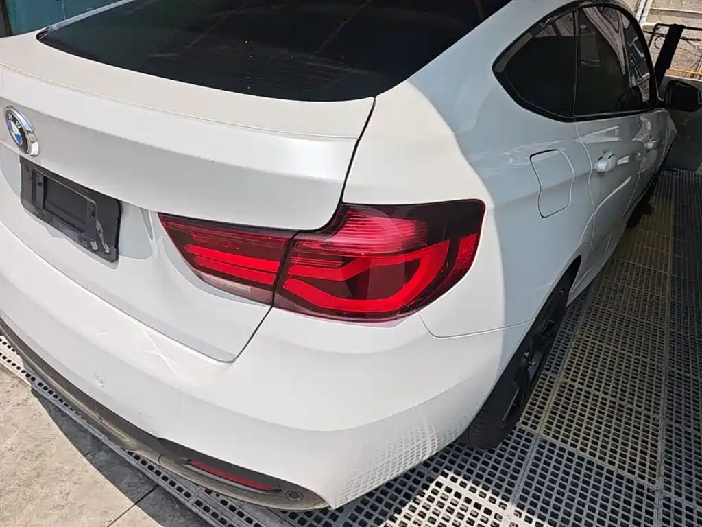BMW 3 Series GT 2020 — фото 8