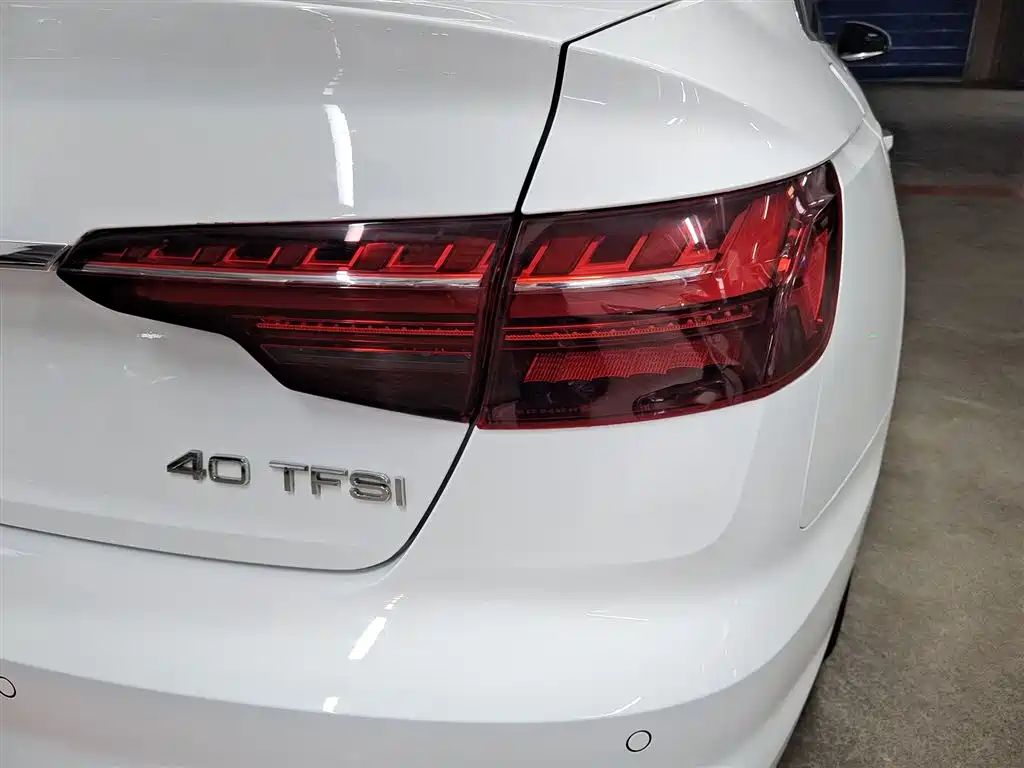 Audi A4L 2020 — фото 12