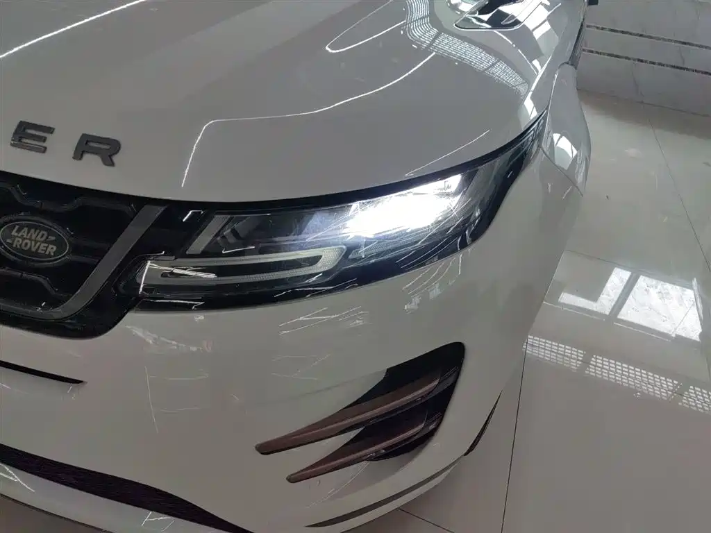 Land Rover Evoque 2020 — фото 18