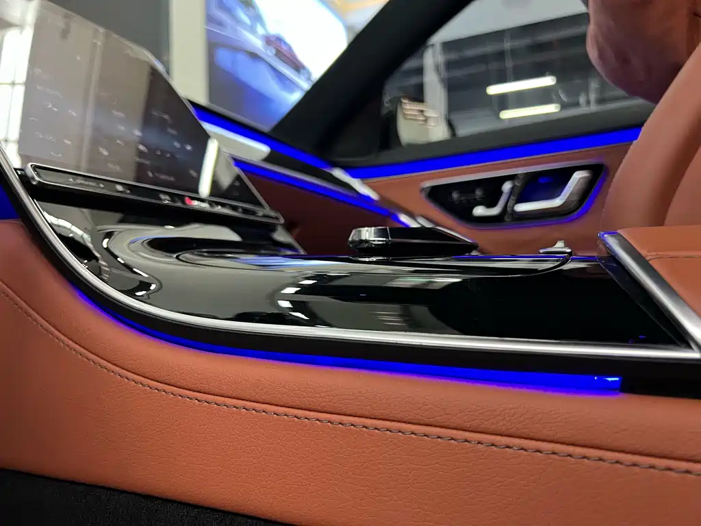 Mercedes-Benz S-Class 2022 — фото 46