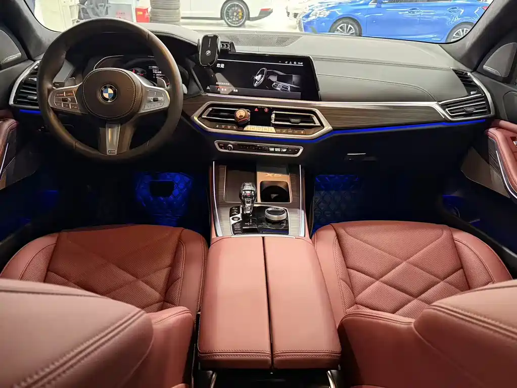 BMW X5 2023 — фото 10