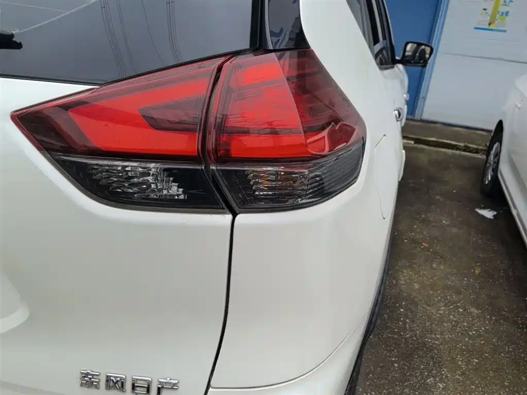 Nissan X-Trail 2020 — фото 8