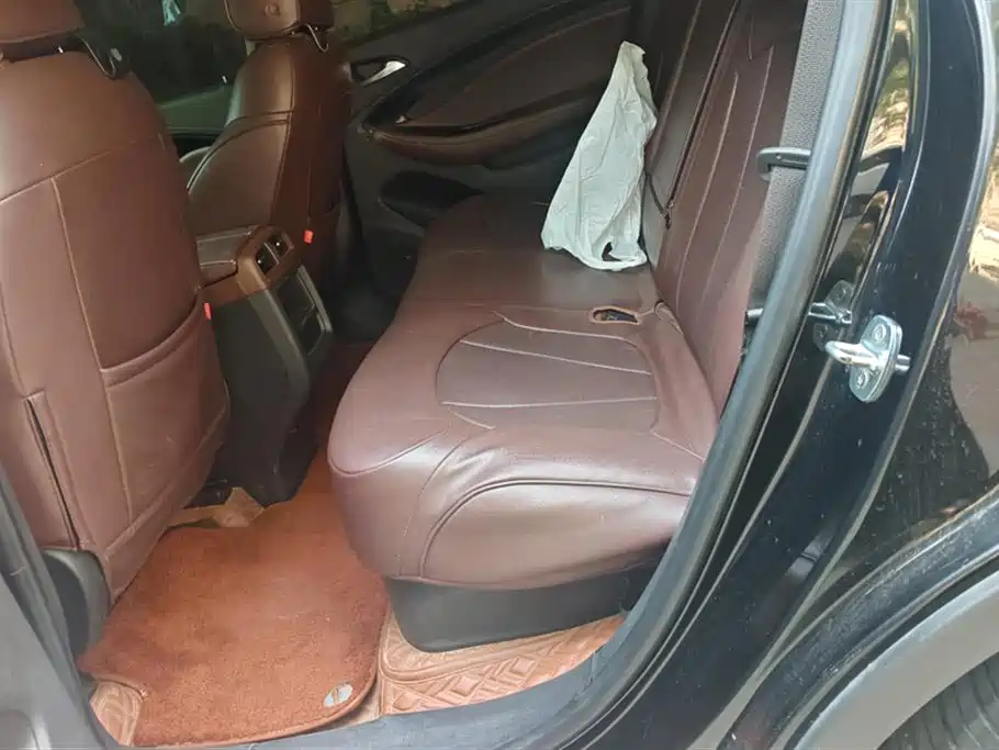 Buick Envision Plus 2021 — фото 11
