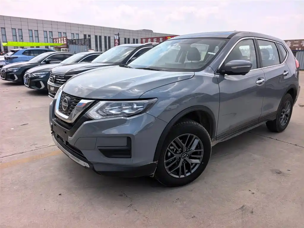 Nissan X-Trail 2025