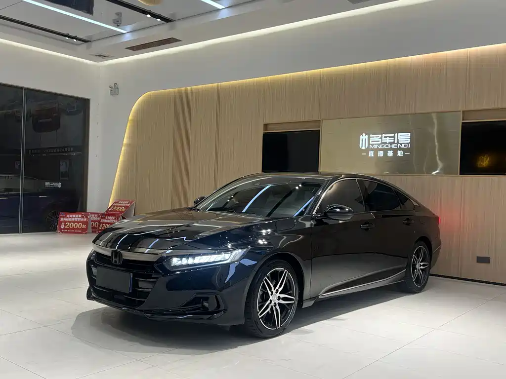 Honda Accord 2022 — фото 1