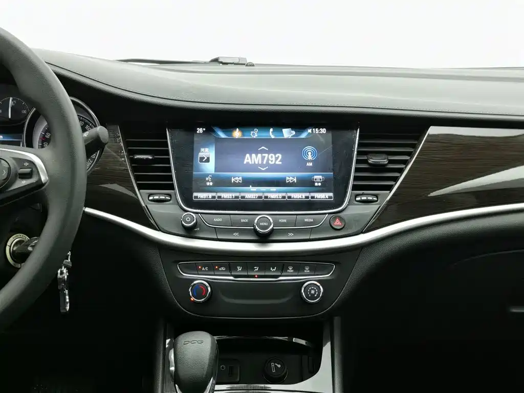 Buick Verano 2018 — фото 12