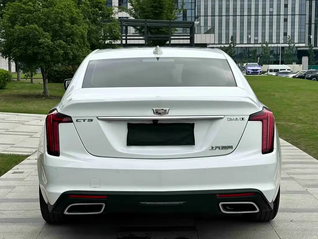 Cadillac CT5 2021 — фото 27