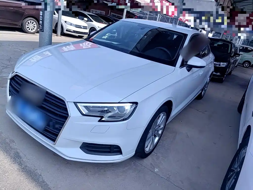 Audi A3 2017 — фото 2