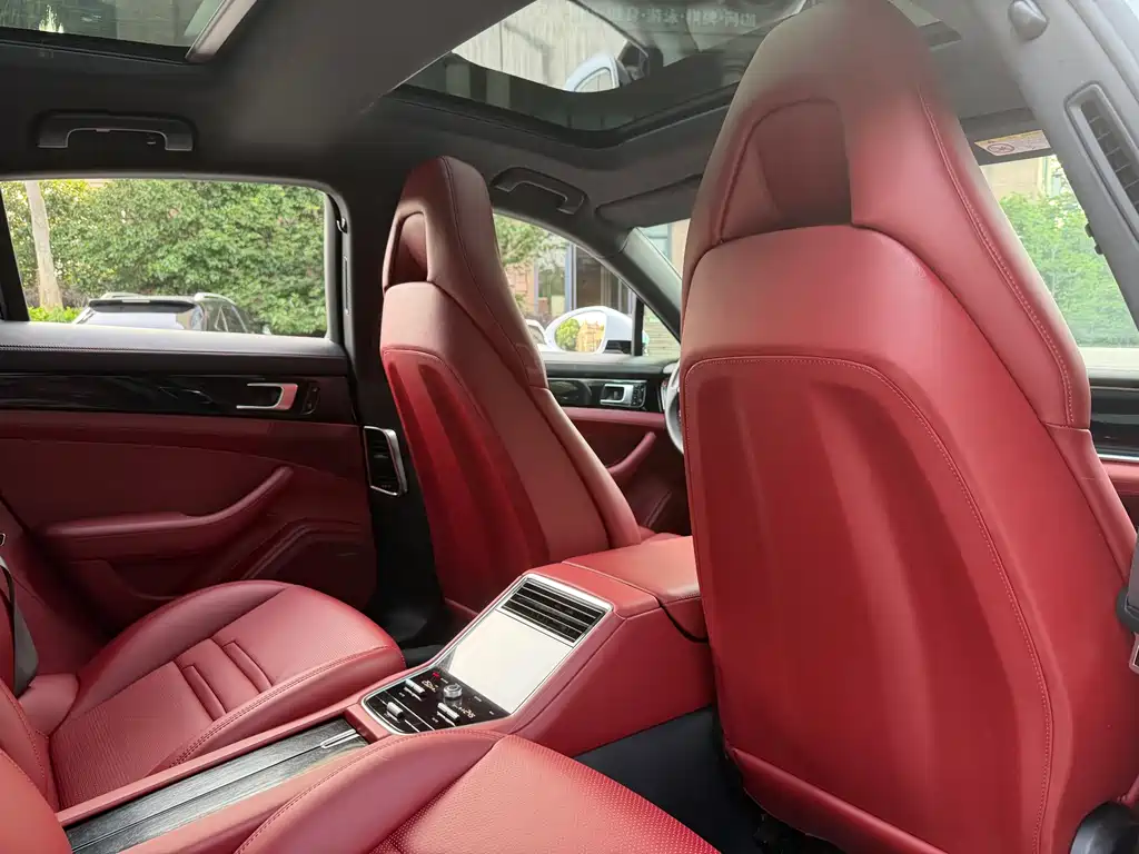 Porsche Panamera 2019 — фото 9