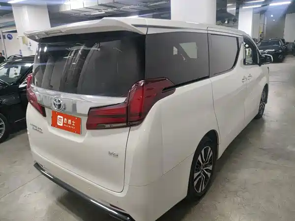 Toyota Alphard 2019