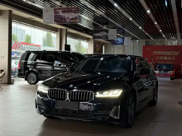 BMW 5 Series 2022