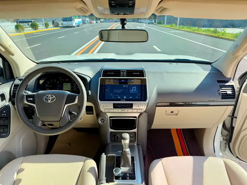 Toyota Prado 2020 — фото 14