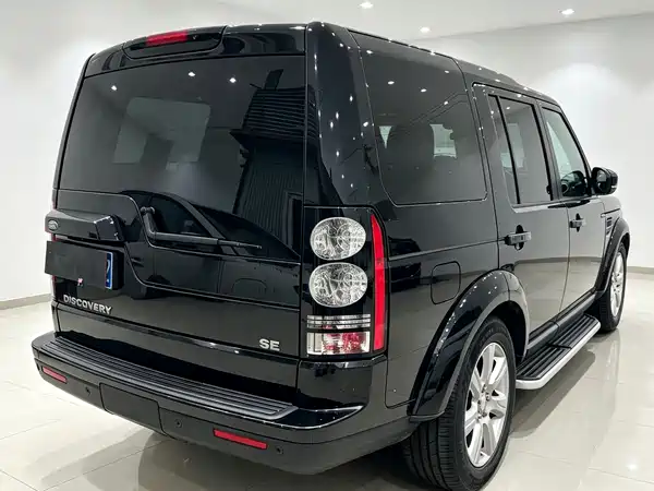Land Rover Discovery 2015