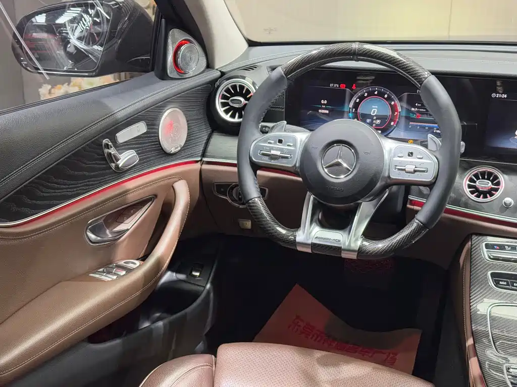 Mercedes-Benz E-Class 2019 — фото 18