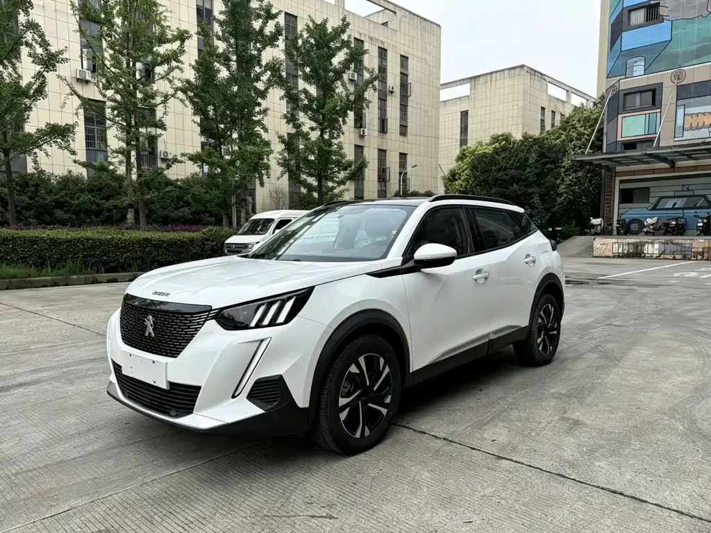 Peugeot 2008 2021