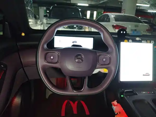 NIO ET5T 2025