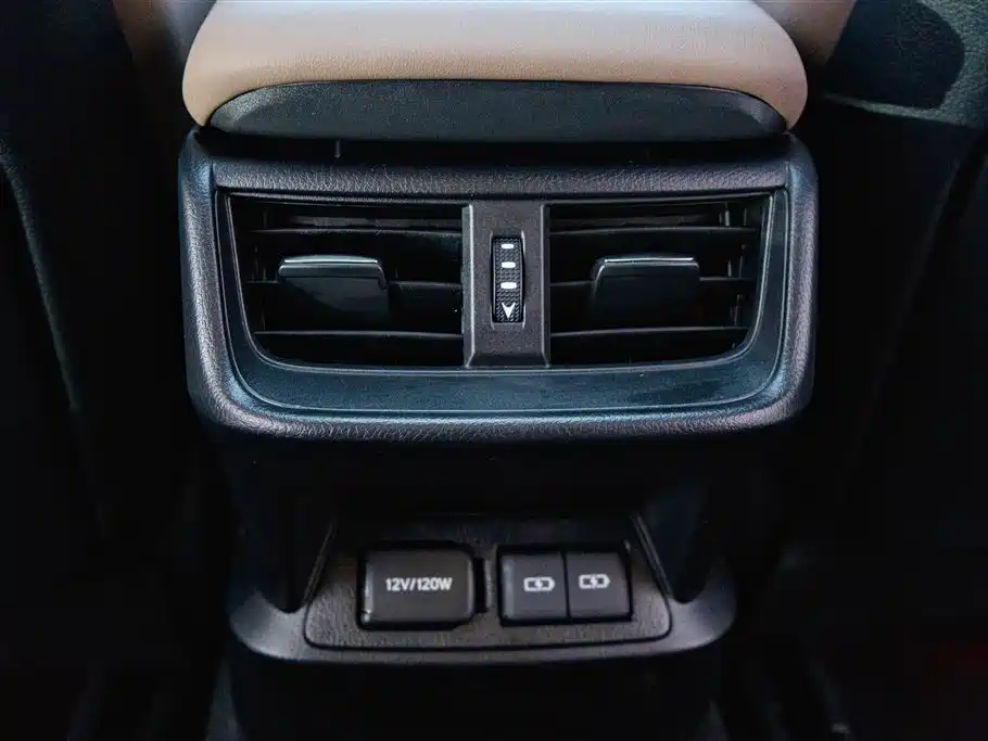 Lexus ES 2023 — фото 12