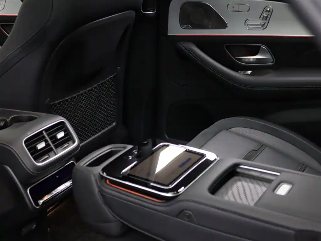 Mercedes-Benz GLE AMG 2024 — фото 23