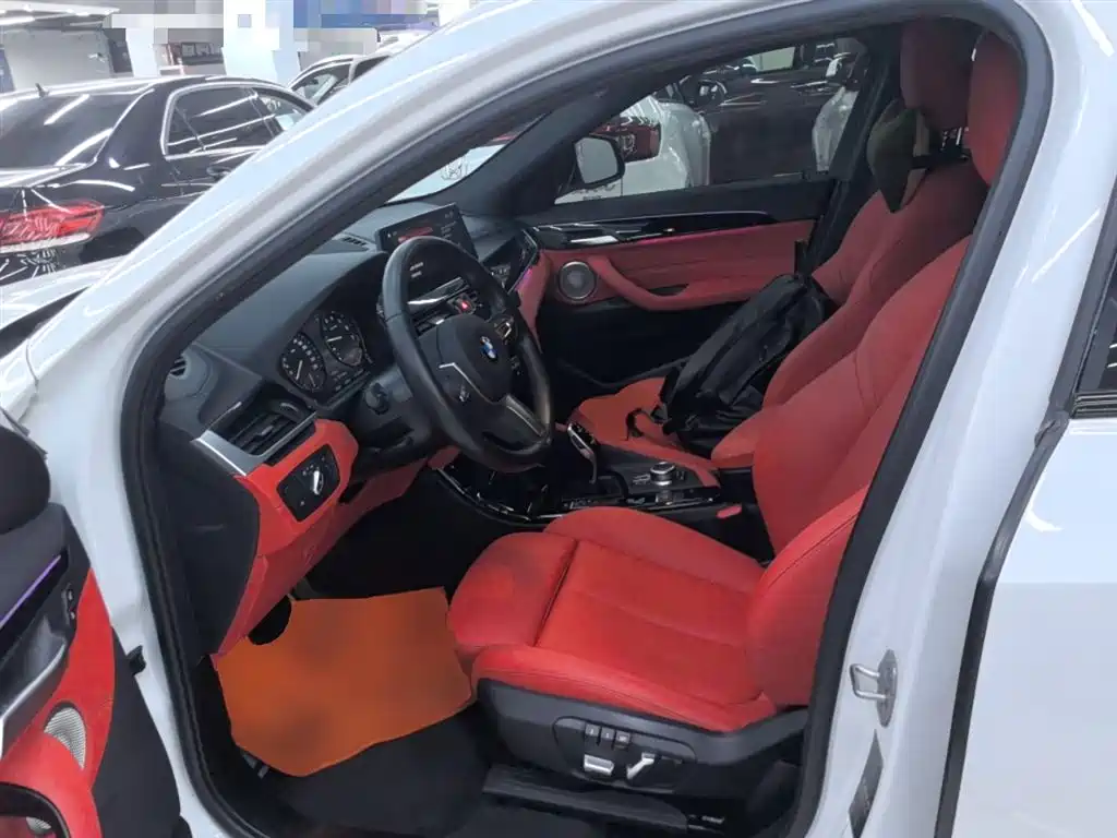 BMW X2 2021 — фото 11
