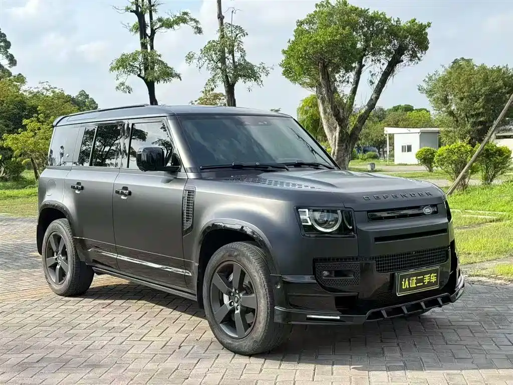 Land Rover Defender 2024 — фото 4