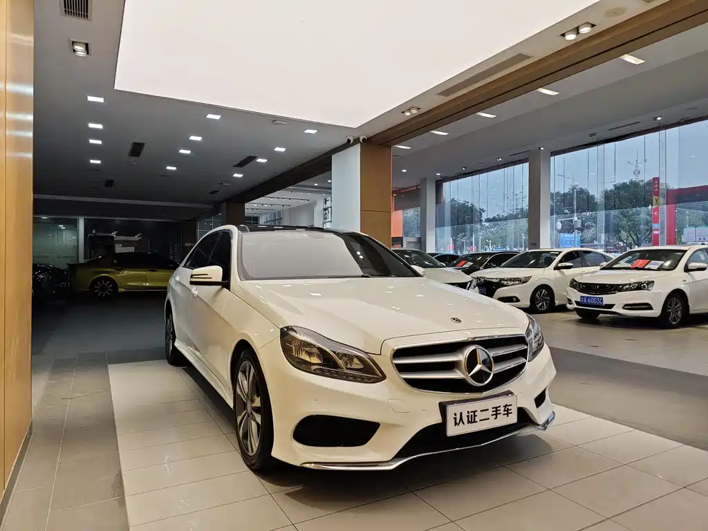Mercedes-Benz E-Class 2015 — фото 4