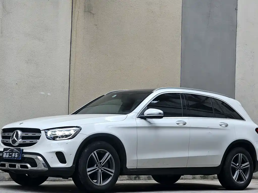 Mercedes-Benz GLC 2021 — фото 1