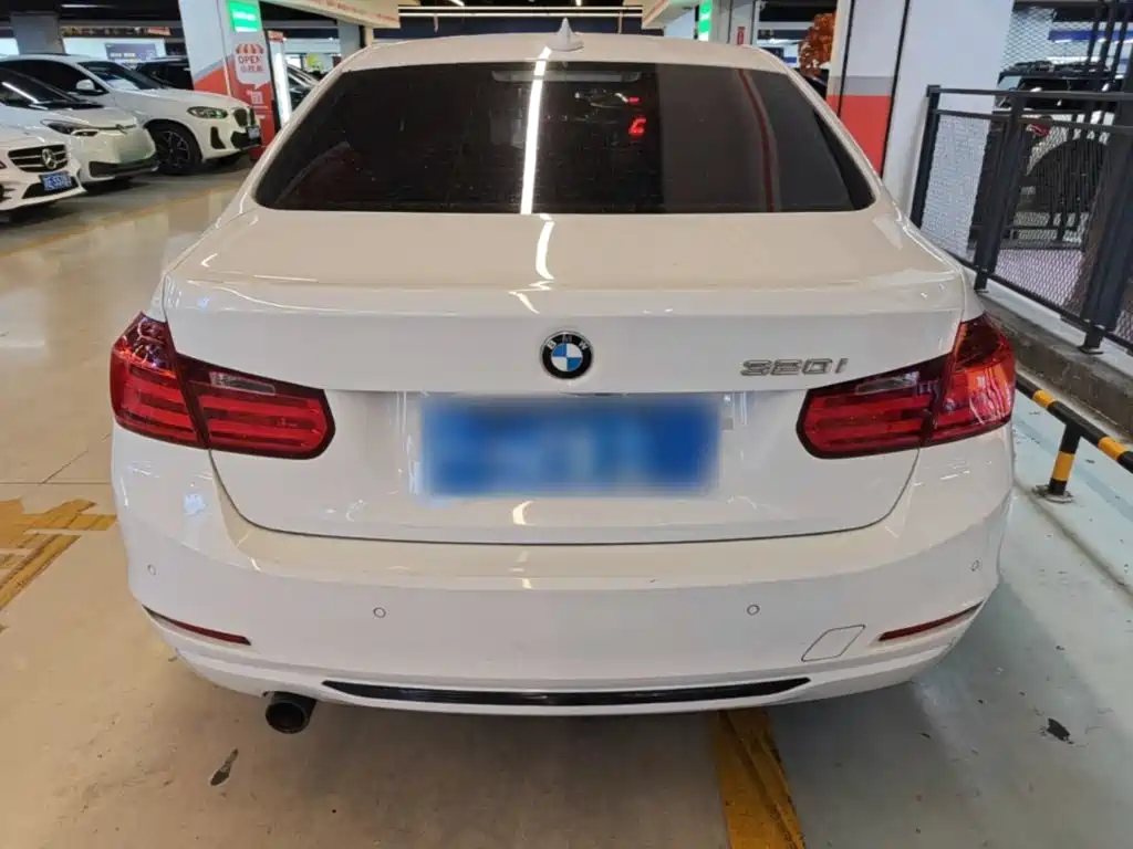 BMW 3 Series 2015 — фото 6