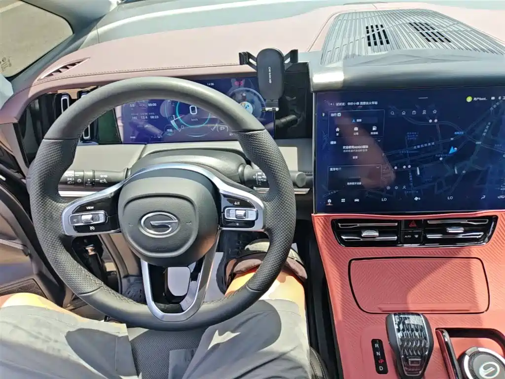 GAC Motor Trumpchi M8 2025 — фото 10