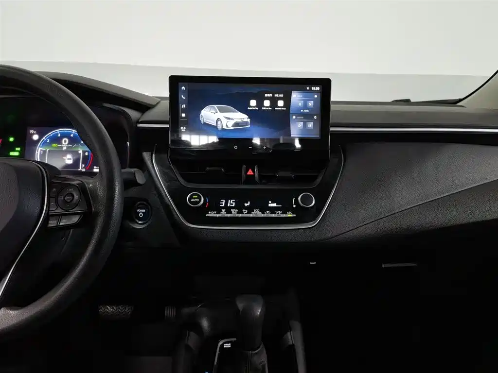 Toyota Corolla 2023 — фото 12