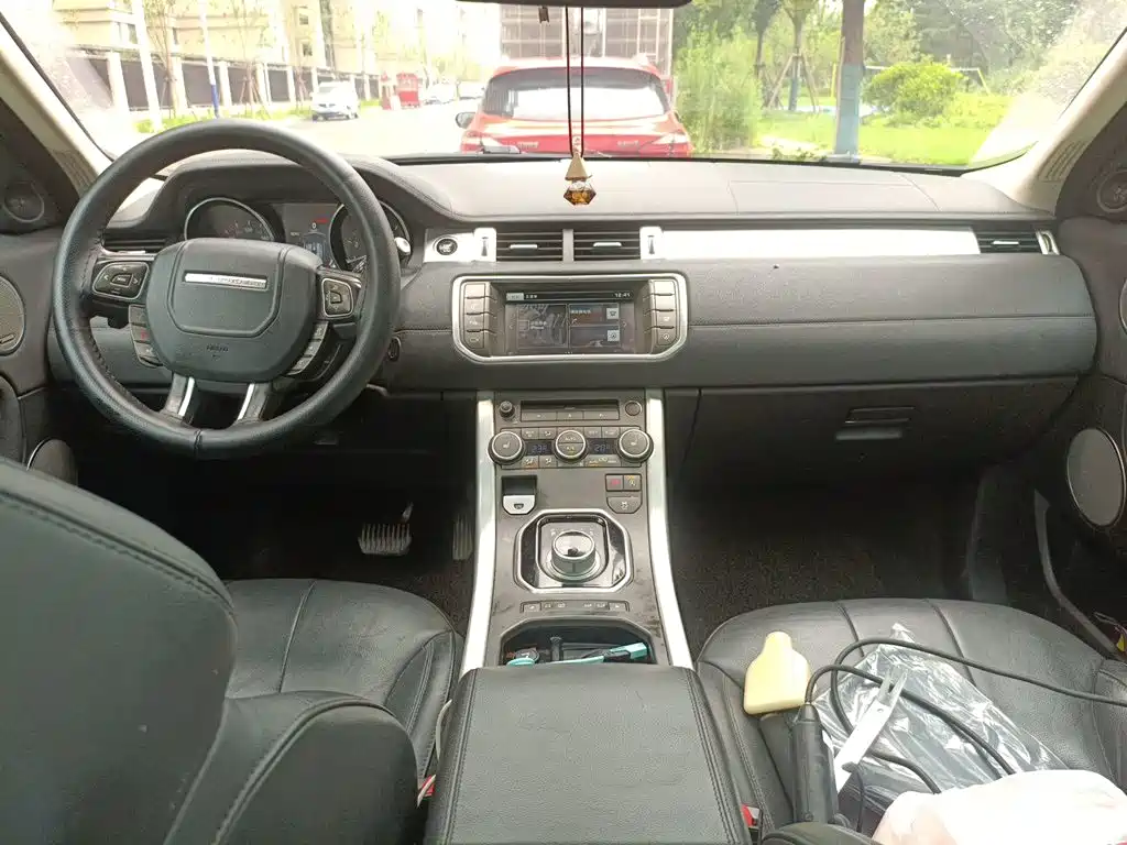 Land Rover Range Rover Evoque 2017 — фото 13