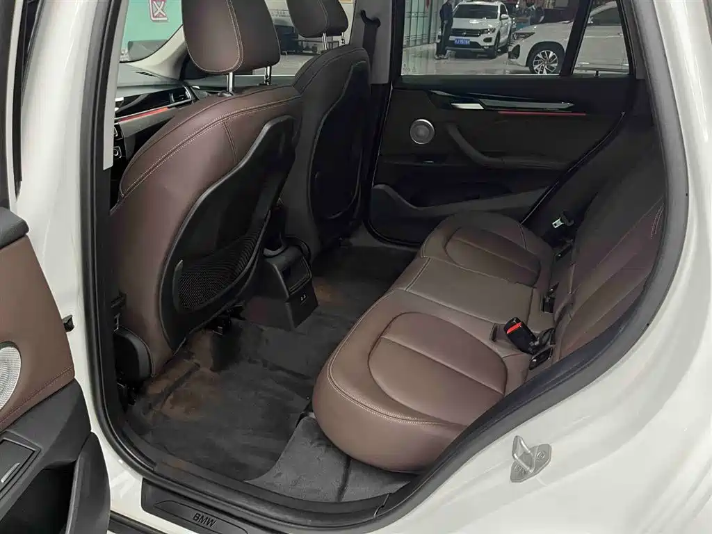 BMW X1 2022 — фото 14