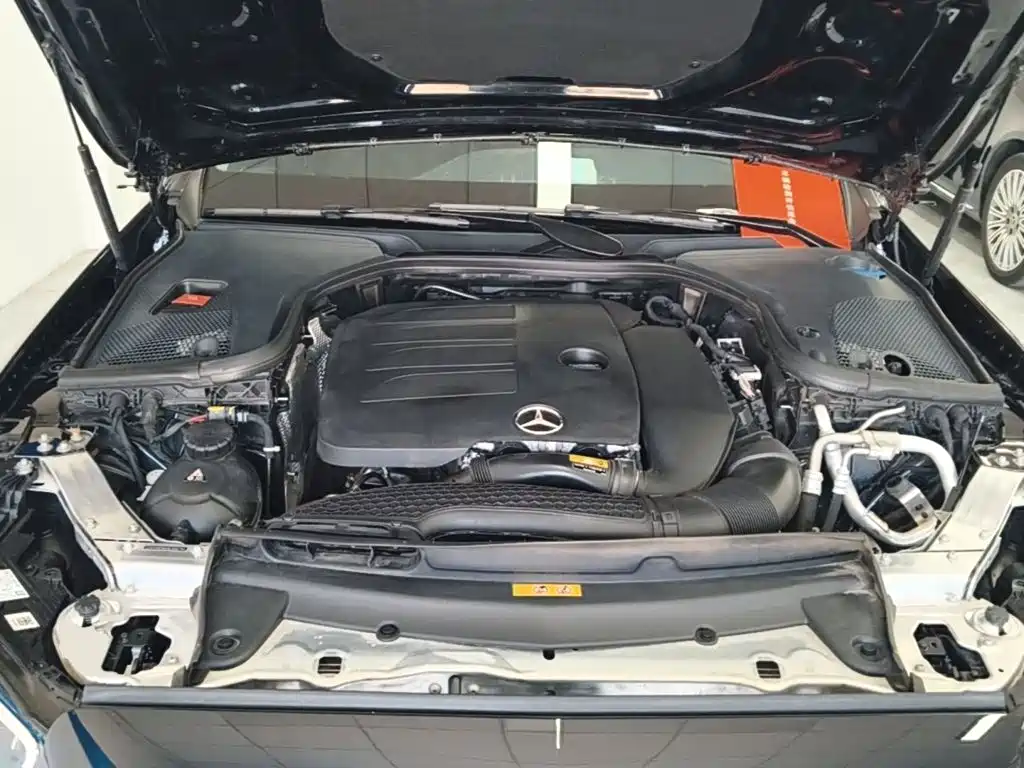 Mercedes-Benz E-Class 2022 — фото 20