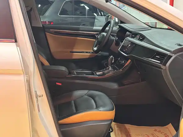 Geely Emgrand GL 2020