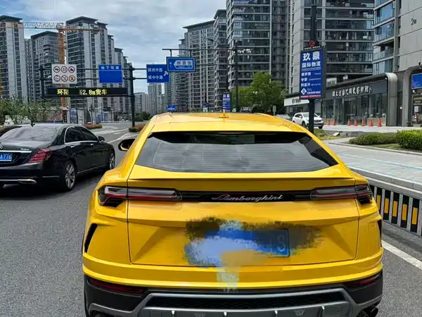 Lamborghini Urus 2018