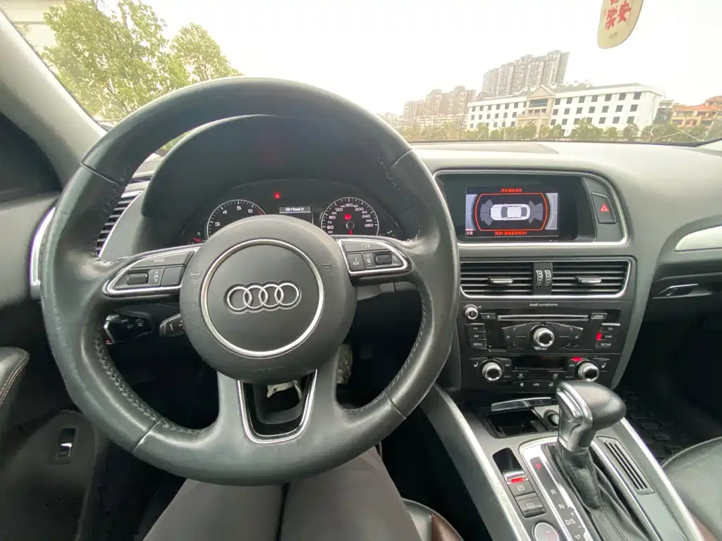 Audi Q5 2018 — фото 14