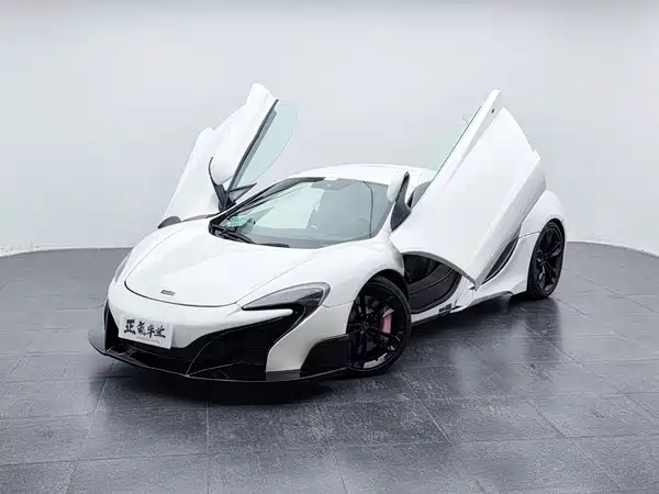 McLaren 12C 2015