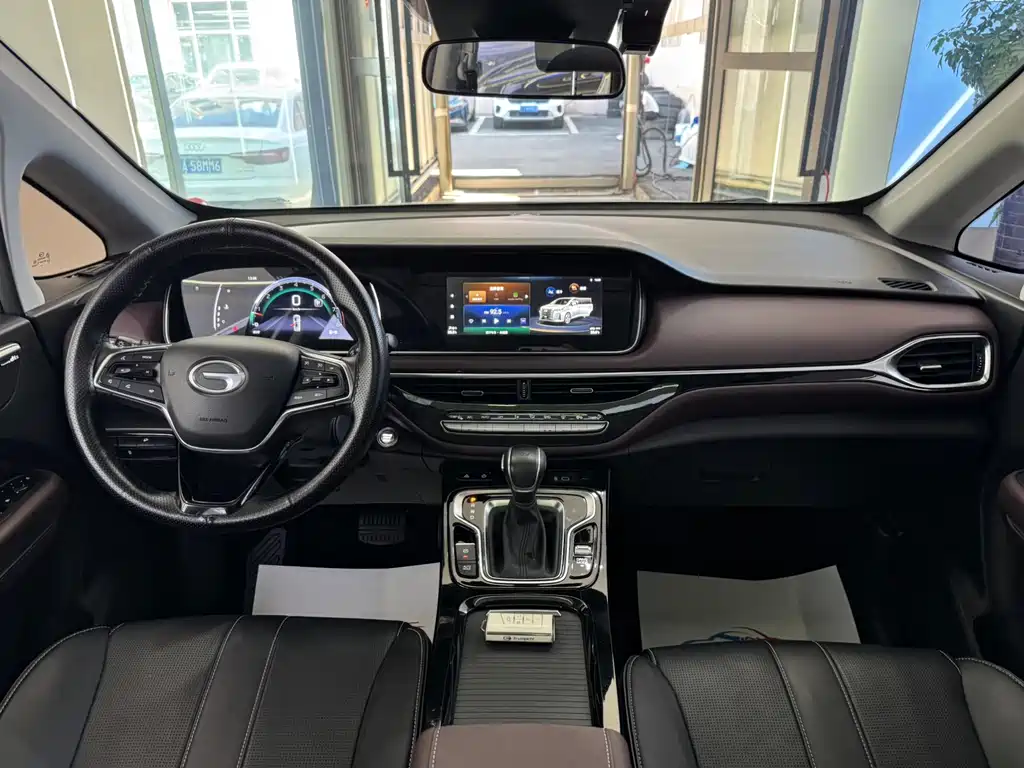 GAC Motor Trumpchi M6 2025 — фото 5