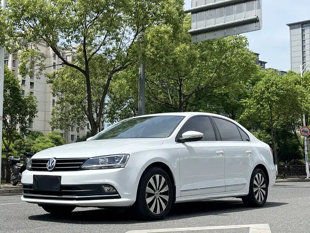 Volkswagen Sagitar 2017 — фото 2