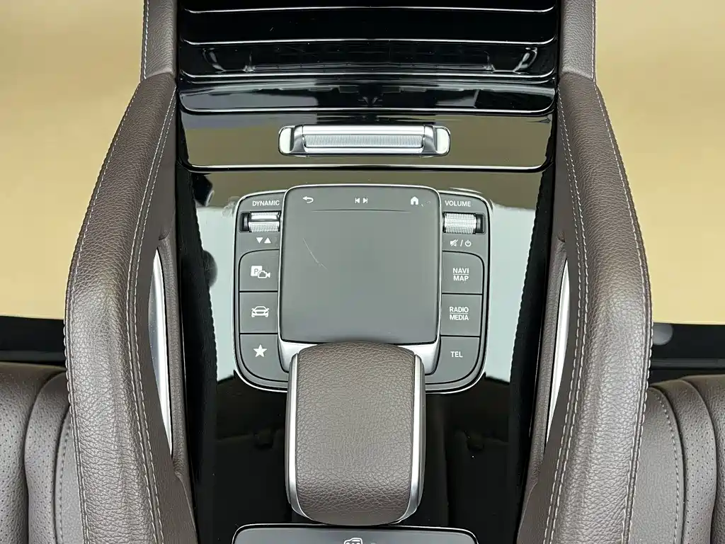 Mercedes-Benz GLS 2022 — фото 21