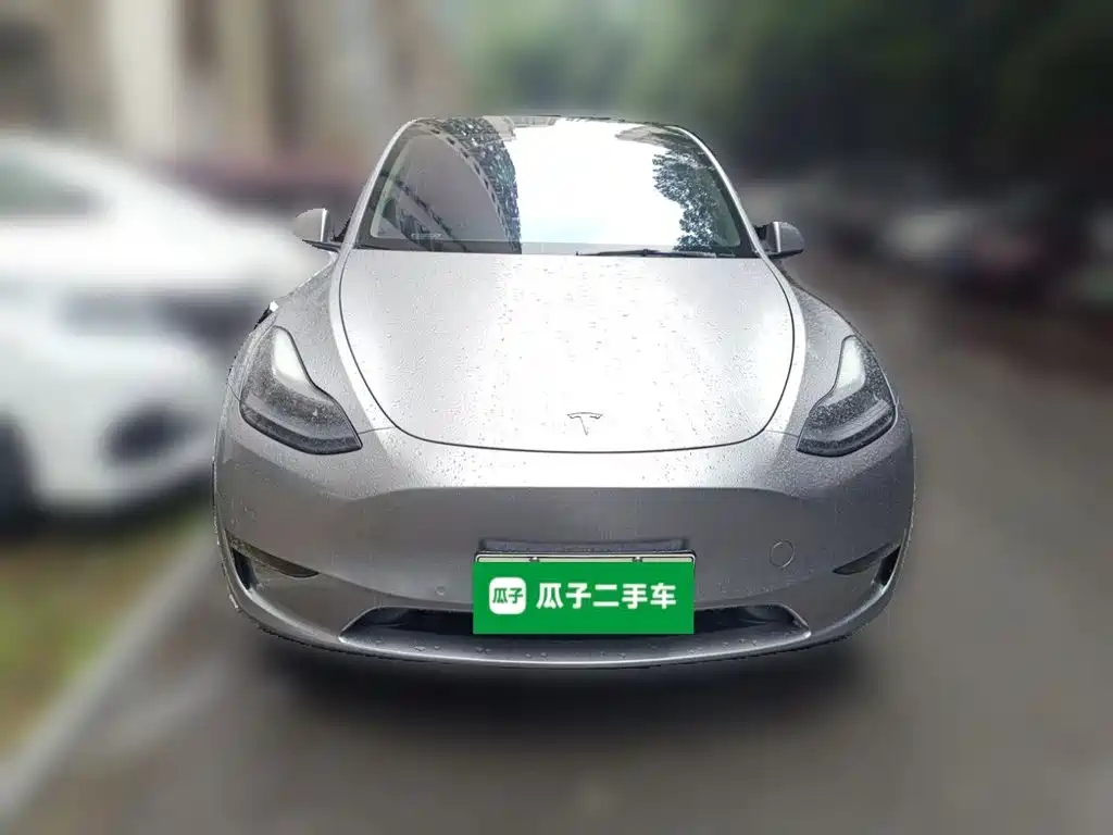 Tesla Model Y 2022 — фото 24