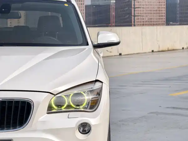 BMW X1 2012