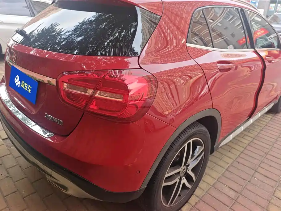 Mercedes-Benz GLA 2016 — фото 3