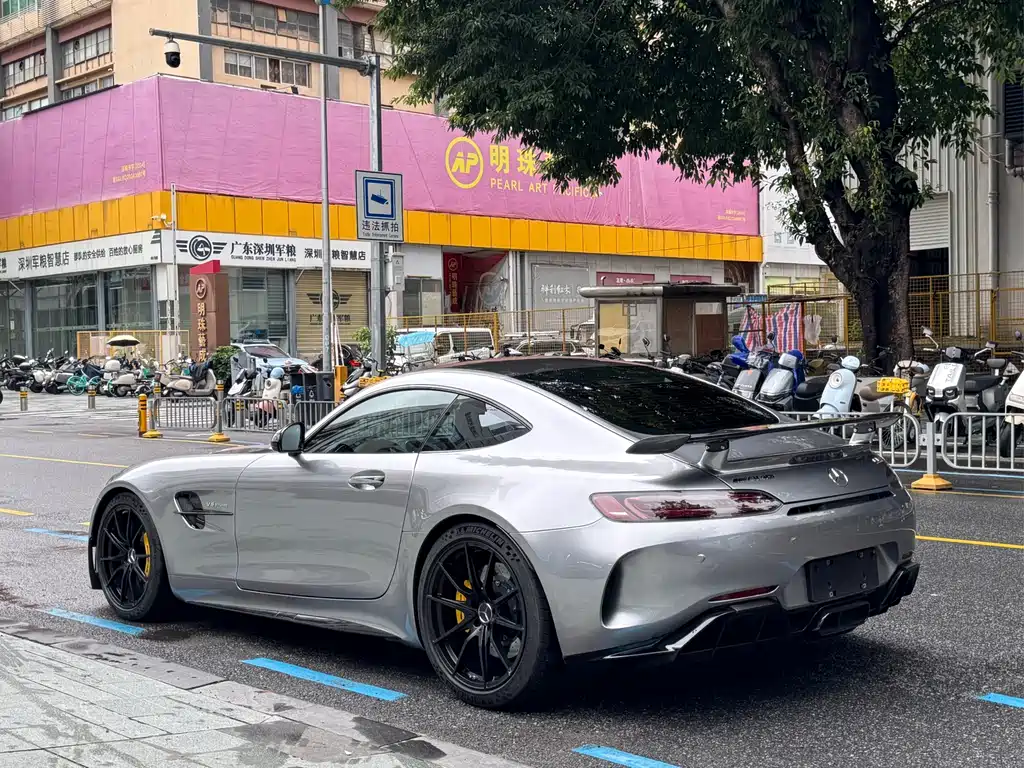 Mercedes-Benz AMG GT 2020 — фото 15