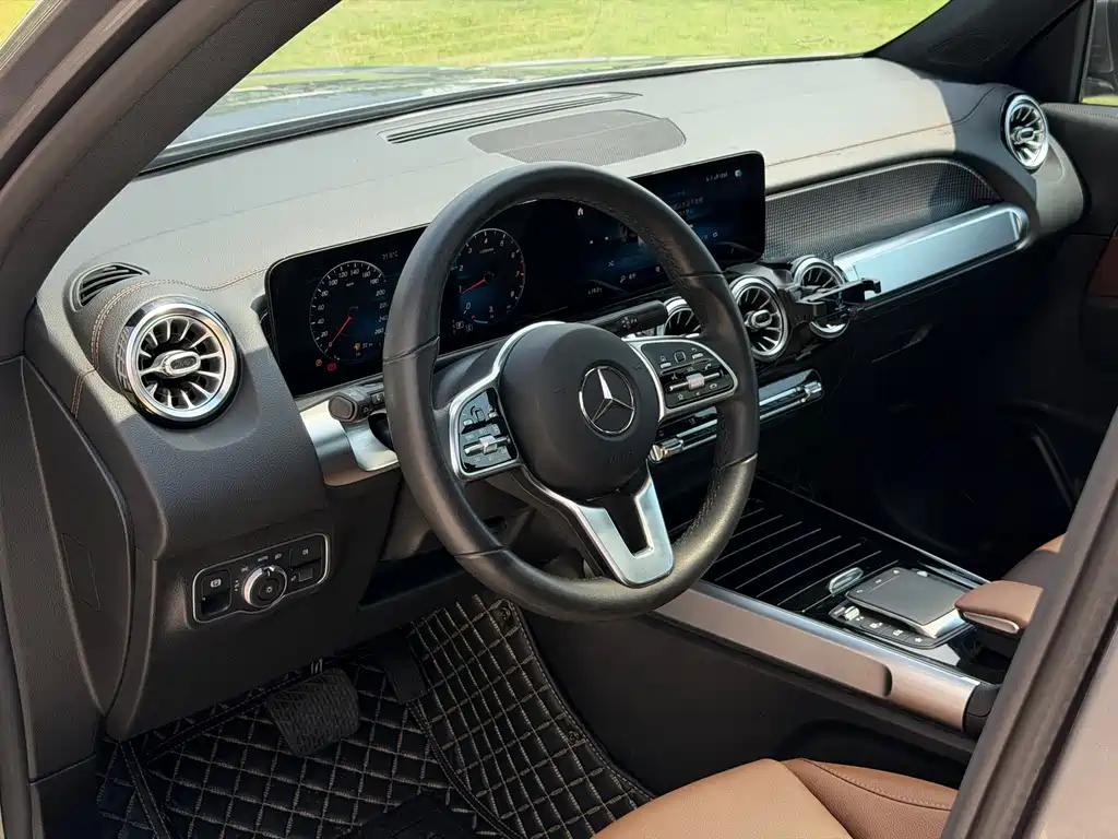 Mercedes-Benz GLB 2021 — фото 10